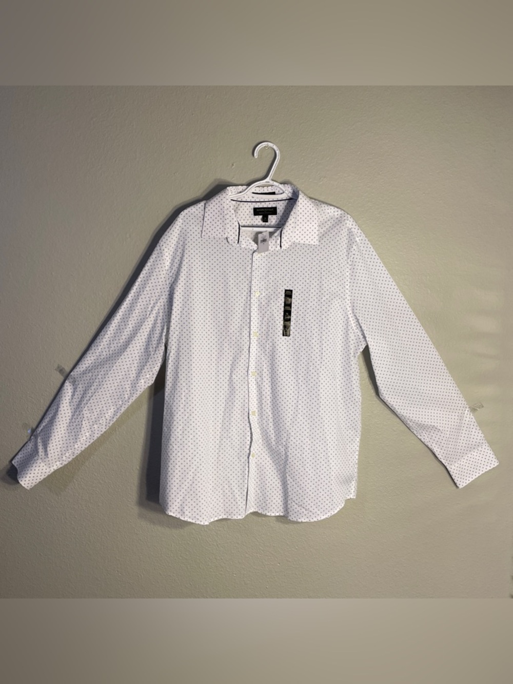 Men’s XL Untucked Fit Banana Republic White Blue Pattern Button Up Shirt NWT